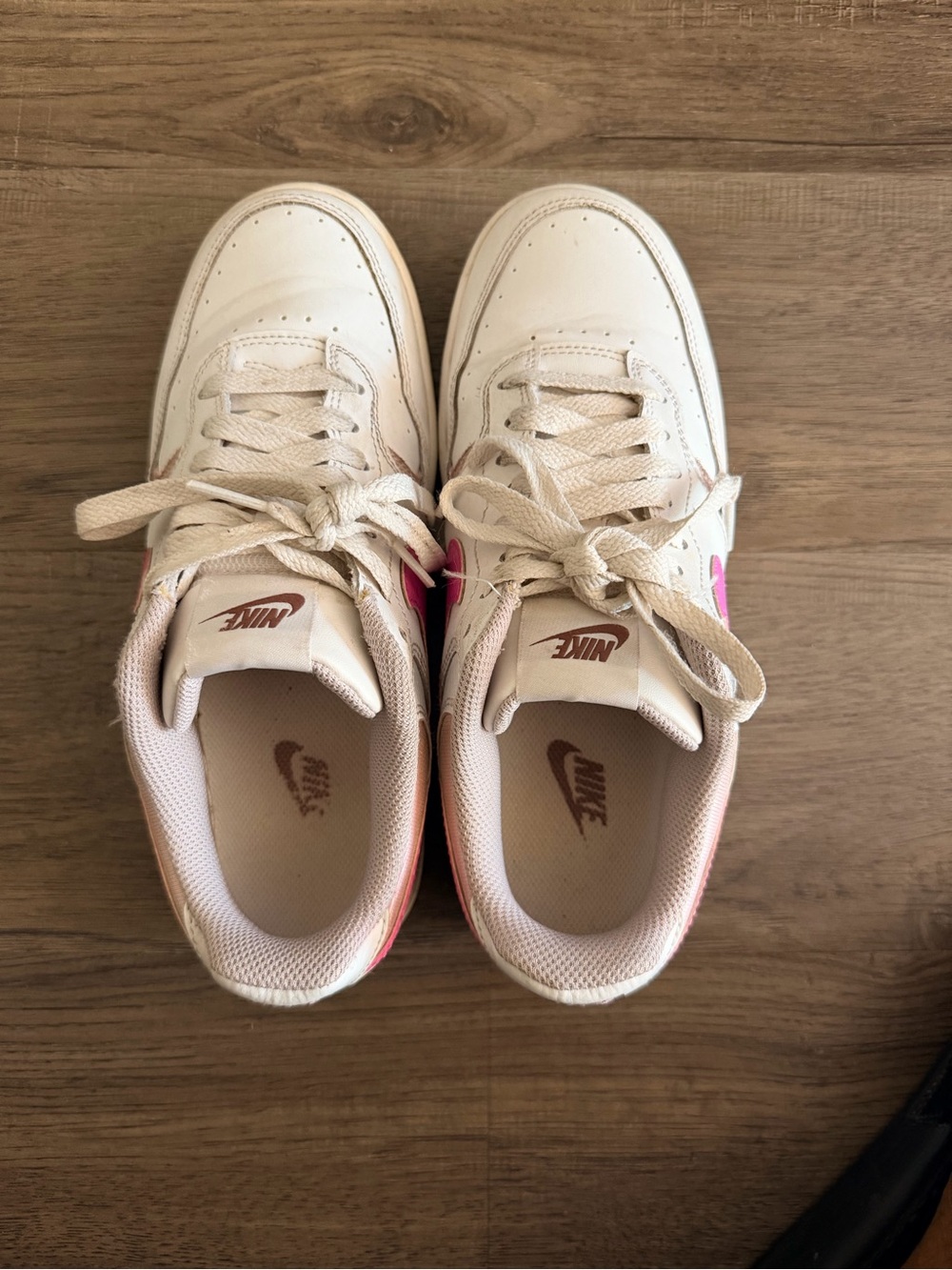 Nike Court Vision Low White Pink Sneakers Women’s Size 8